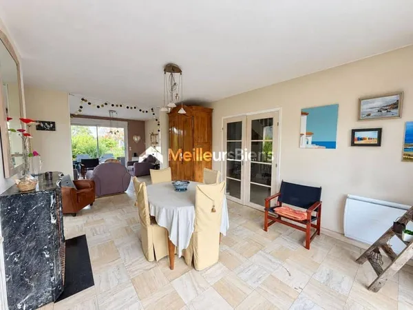 Pavillon 7 pièces 141 m²