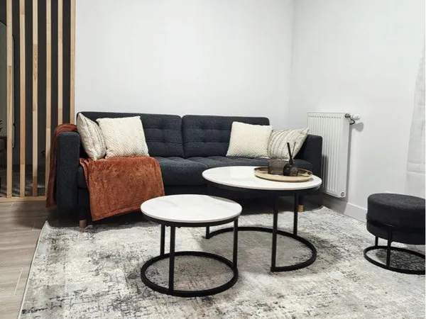 Appartement meublé 33 m² avec chambre indépendante, terrasse & parking
