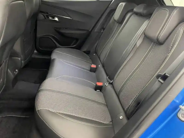 Peugeot 2008 puretech 130 s&amp;s eat8 — photo 15