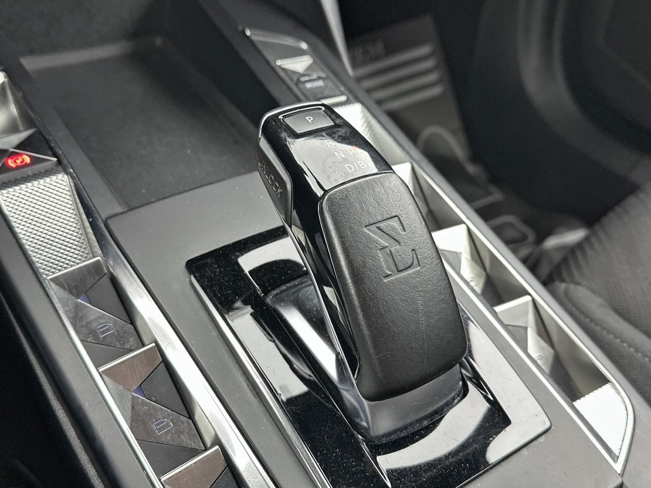 Ds Ds 3 crossback e-tense montmartre — photo 29