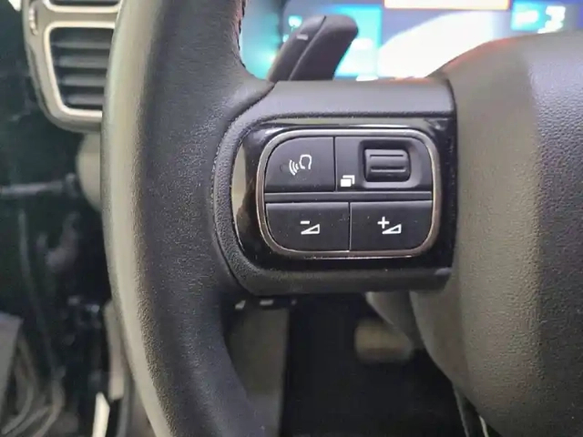 Citroën C5 Aircross hybride rechargeable 225 e-eat8 — photo 22
