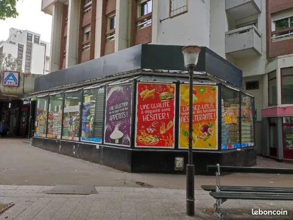 Fonds de commerce - Lot de 3 boutiques - Paris 20ème