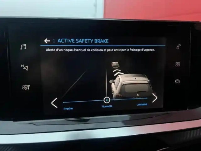 Peugeot 208 1.2 puretech 75ch s&amp;s active — photo 12