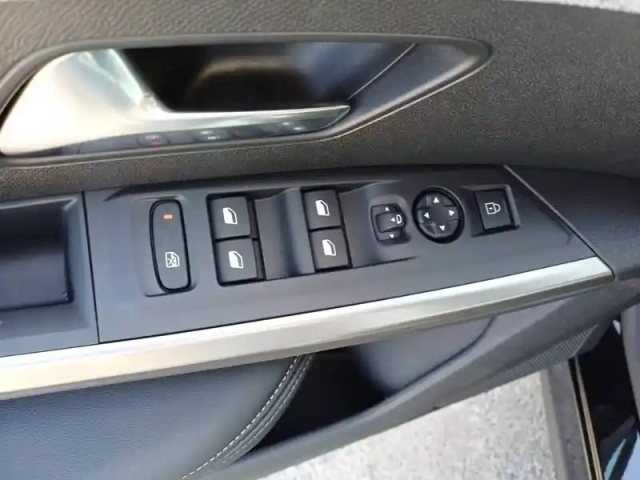 Peugeot 5008 hybrid 145 ch e-dcs6 — photo 19