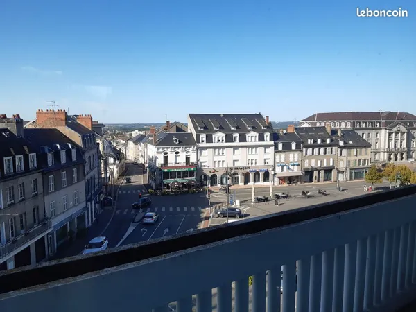 Appartement + garage - 76 m2 - Etage 3 Place Bonnyaud Guéret