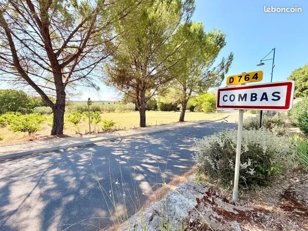 Terrain 600 m² Combas
