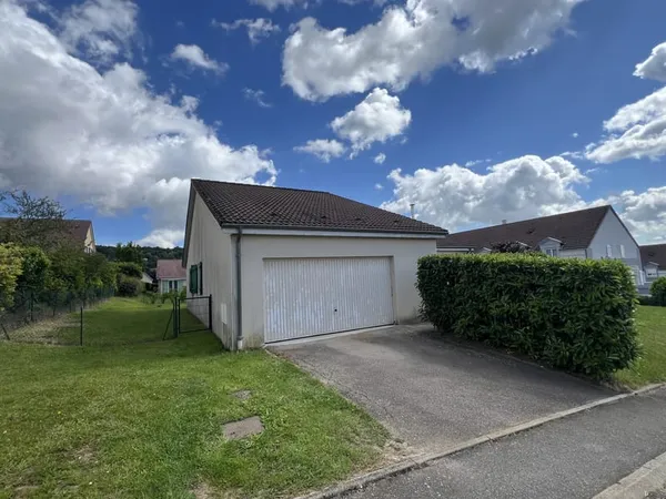 À vendre Ludres : pavillon T5 de plain-pied avec jardin
