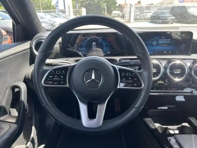 Mercedes Classe A berline 200 d 150ch style line 8g-dct 8cv — photo 15