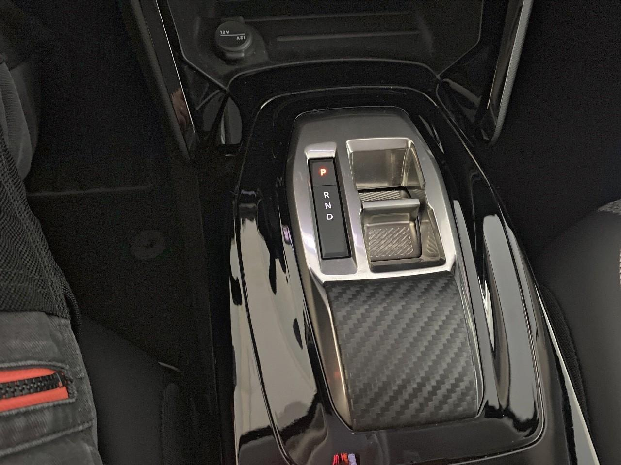 Peugeot 208 hybrid 145 ch e-dcs6 allure — photo 17