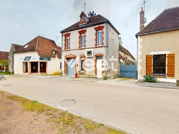 Maison type Studio avec Garage et Atelier
