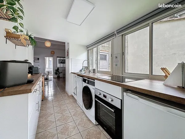 Superbe T2 Meublé de 43 m² refait à neuf - Bègles - Parking & Accès Jardin