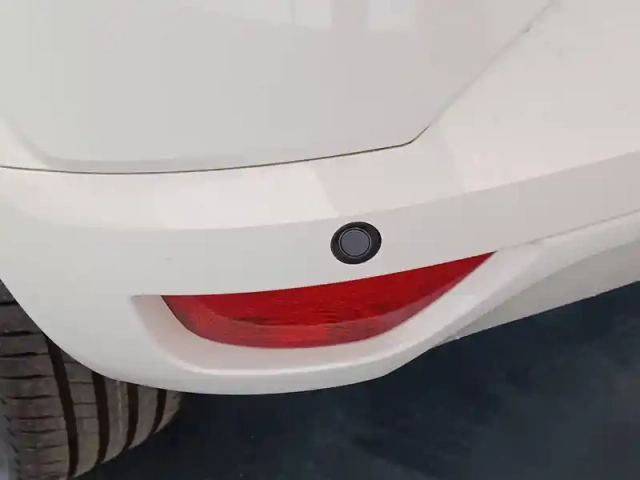 Dacia Sandero sce 65 — photo 11