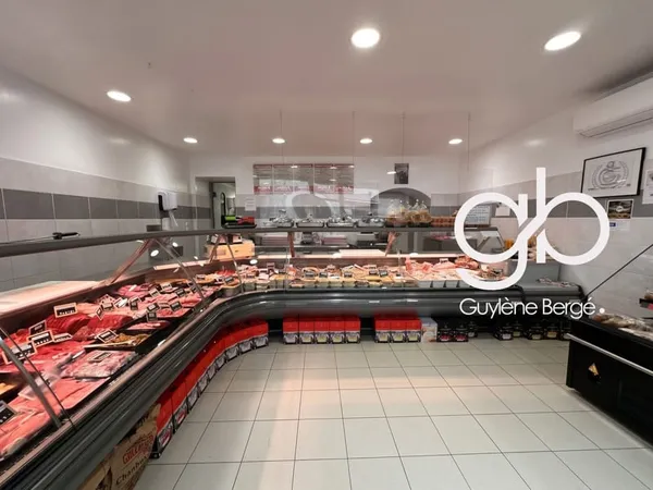 Fonds commerce Boucherie 80m2 - Saint-Gilles 30800