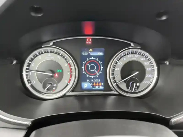 Suzuki Vitara 1.4 boosterjet auto — photo 6
