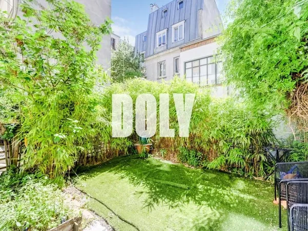 Doly - Duplex avec Jardin, un Ecrin de verdure au Coeur des Abbesses !