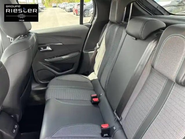 Peugeot 208 puretech 100 s&amp;s bvm6 — photo 12