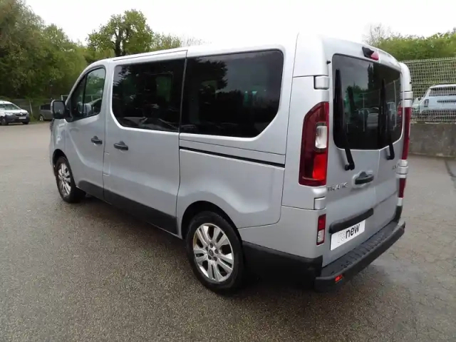 Renault Trafic l1 dci 150 energy s&amp;s — photo 2