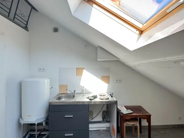 Studio meublé avec mezzanine Grenoble Champollion