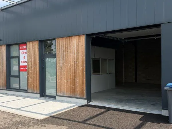 Local activité stockage entrepôt 100m2