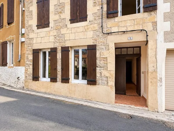 Immeuble de trois appartements de 120 m2