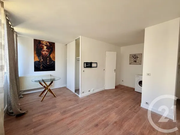 Appartement 1 pièce 25 m²
