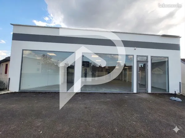 Local 148 m² Saint Parres aux Tertres