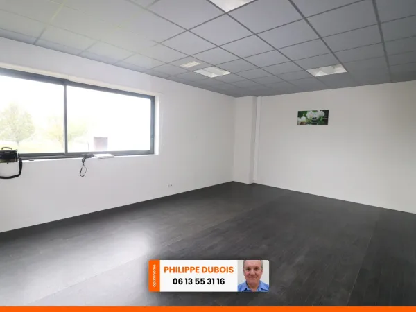 Bureau 6 pièces 200 m²