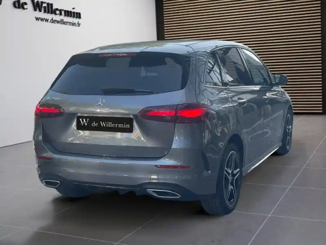 Mercedes Classe B 250 e amg line — photo 20