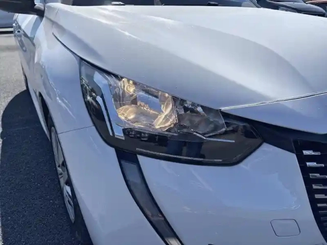Peugeot 208 bluehdi 100 s&amp;s bvm6 — photo 16