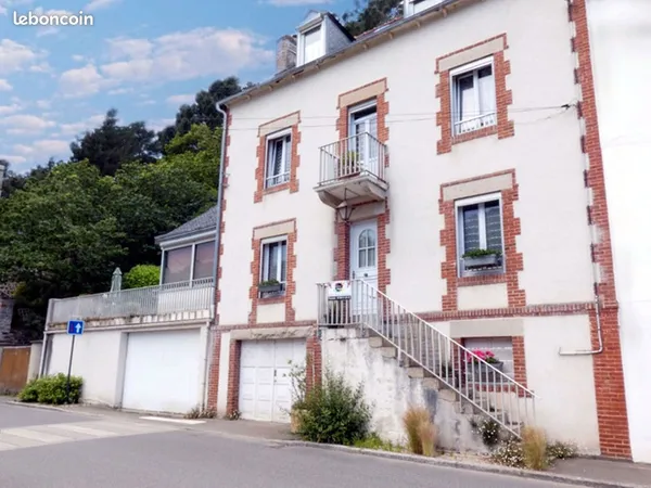 Maison 8 pièces 140 m²