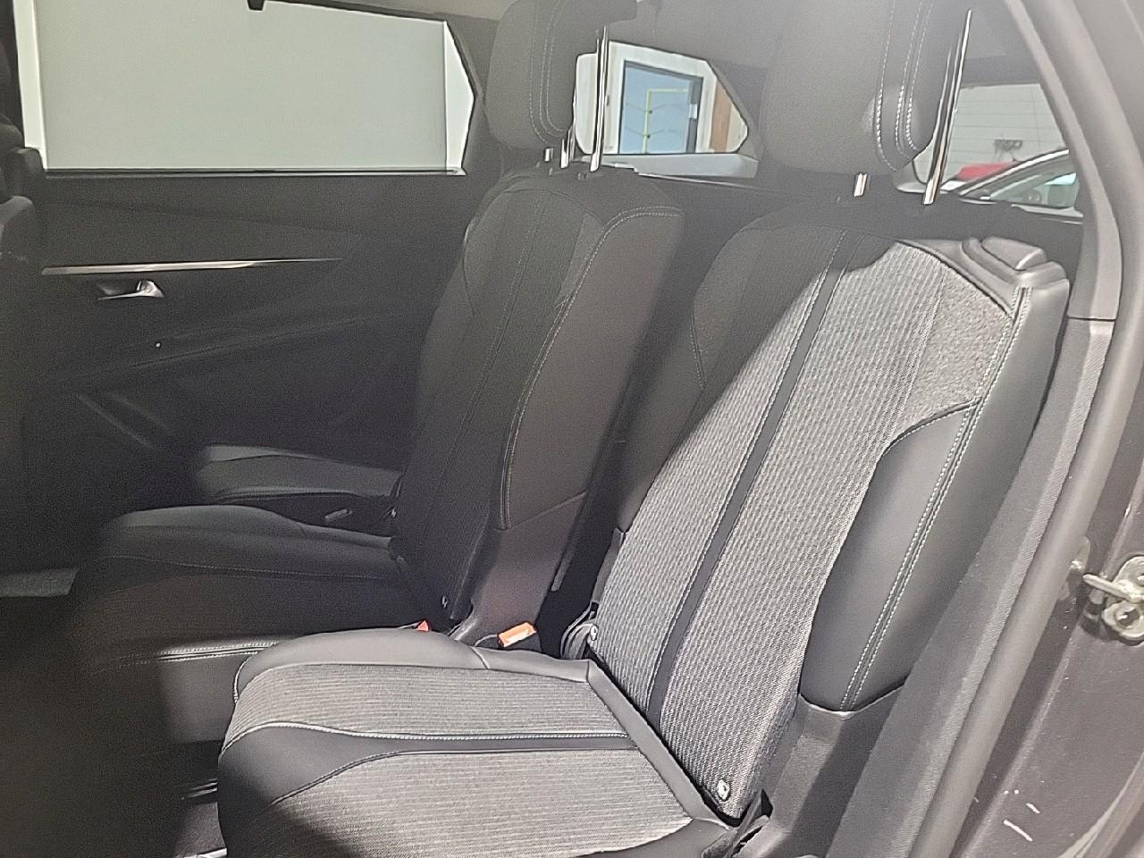 Peugeot 5008 bluehdi 130ch s&s eat8 allure pack — photo 13