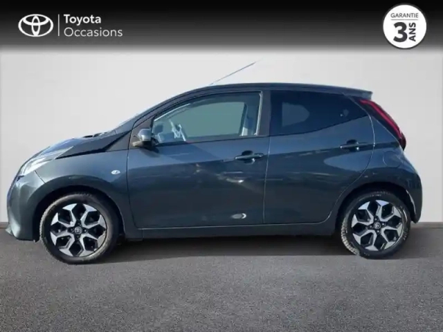 Toyota Aygo 1.0 vvt-i 72ch x-play 5p pack style pack app — photo 3