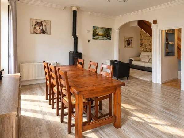Maison 6 pièces 145 m²