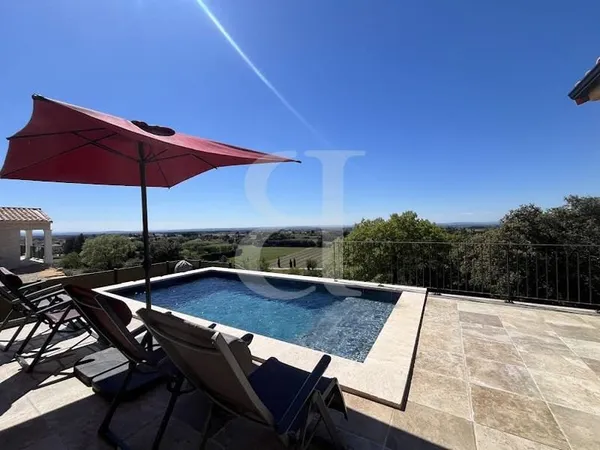 Villa 6 pièces 137 m²