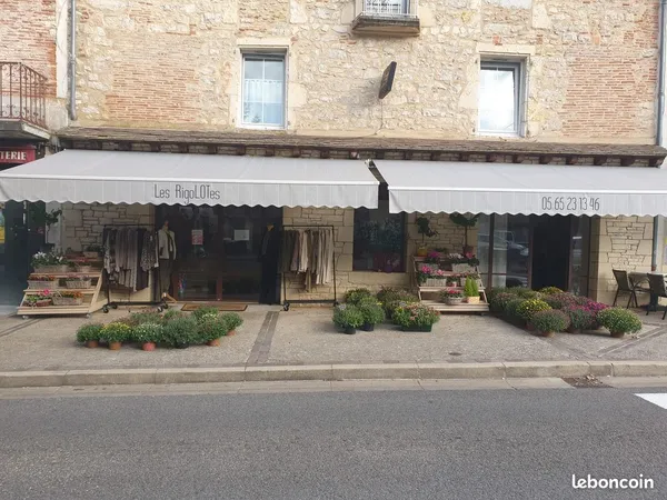Local commercial 116 m² - Centre de Luzech