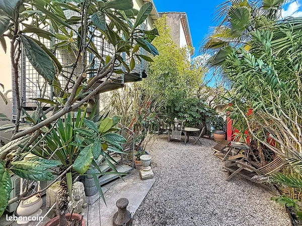 Immeuble 7 pièces 240 m²