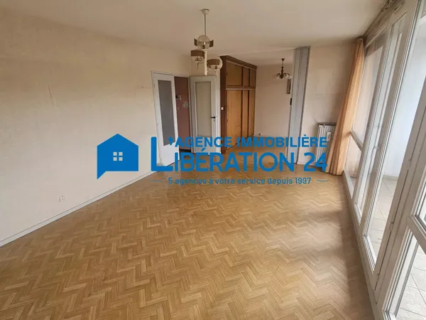 Montplaisir - T5 avec garage et balcons