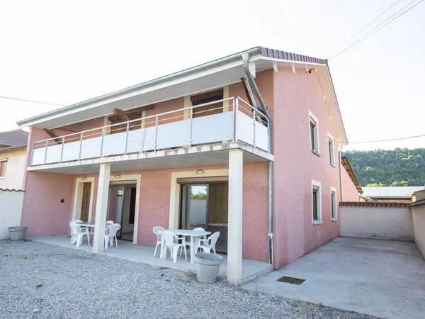 Maison de 240m2 à louer sur Beauvoir-de-Marc