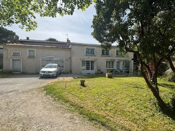 Maison 3 pièces 109 m²