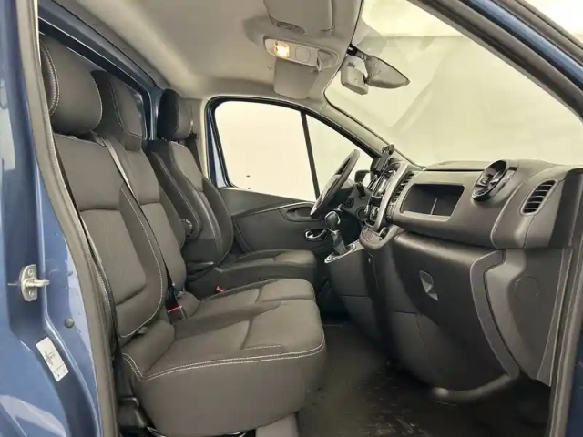 Renault Trafic fgn l1h1 1000 kg dci 170 energy edc — photo 50