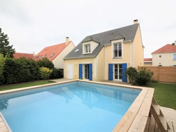 LES MOLIERES - MAISON FAMILIALE 4 CHAMBRES - PISCINE CHAUFFEE - JARDIN SUD - GARAGE