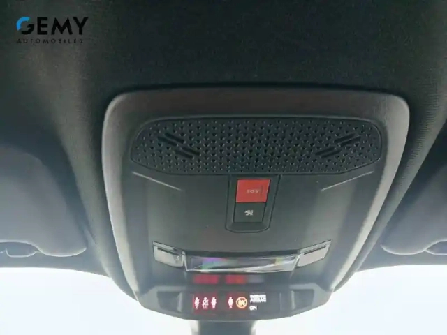 Peugeot 2008 puretech 130 s&amp;s eat8 — photo 43