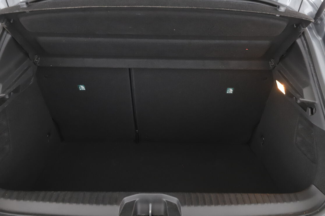 Renault Clio 1.6 E-Tech Hybride Engineered — photo 16