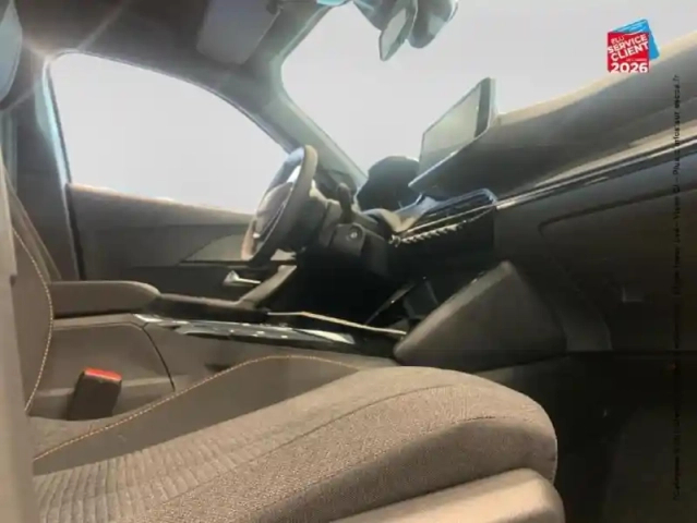 Peugeot 2008 1.2 100ch s&amp;s style — photo 32