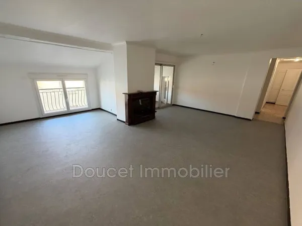 Appartement 2 pièces 91 m²
