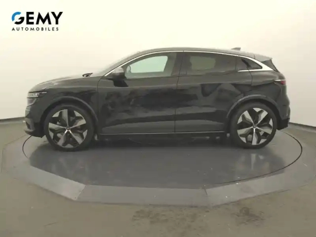 Renault Megane e-tech ev60 220 ch super charge — photo 34