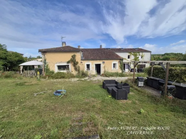 Maison 8 pièces 233 m²