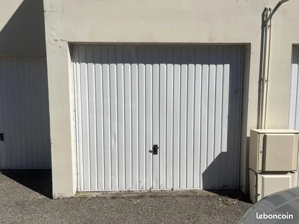 Garage/box 14 m² Voreppe