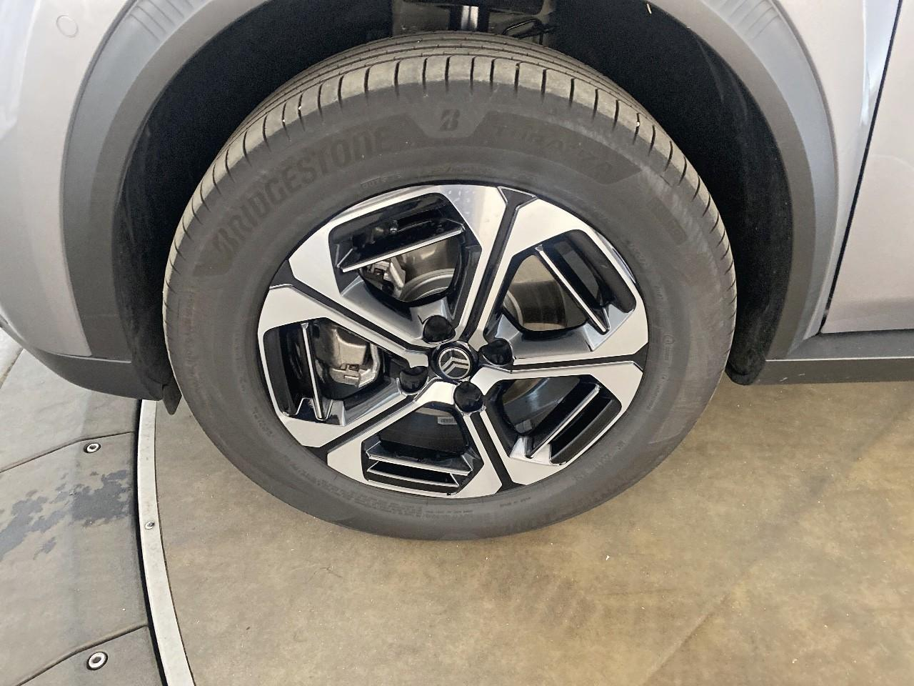 Citroën C3 Aircross hybride 145 ch aut max — photo 11