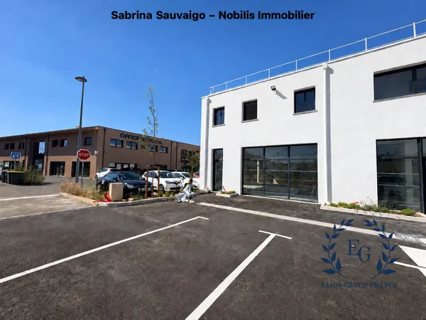 Immobilier Professionnel à louer Saint-Maximin-la-Sainte-Baume